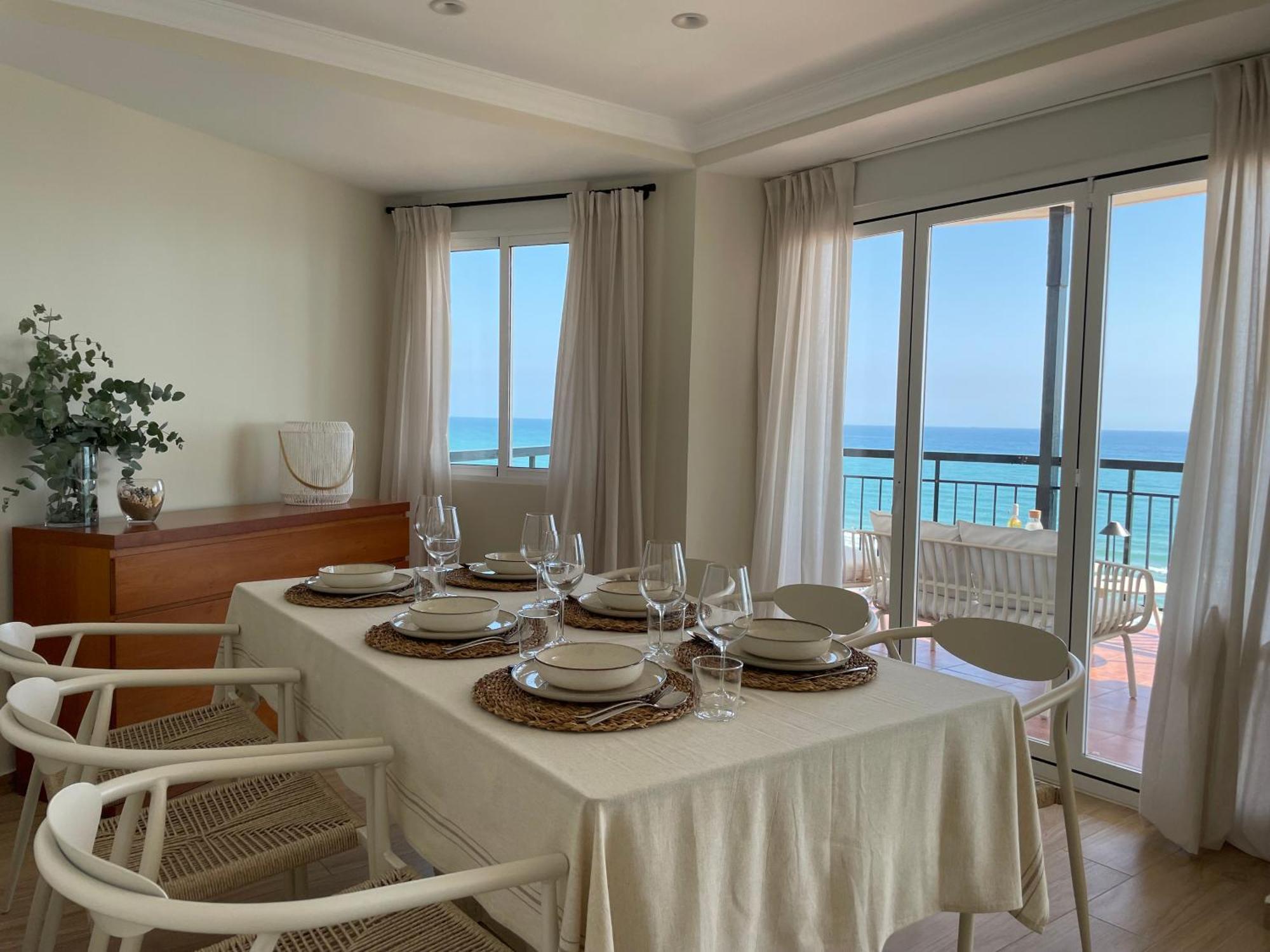 Gandia Boutique Stays - Presidente - Apartamento Premium En Primera Linea De Playa Экстерьер фото